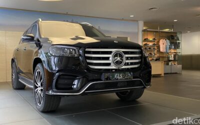 Tampang SUV Mewah Mercedes-Benz New GLS 450 yang Baru Rilis